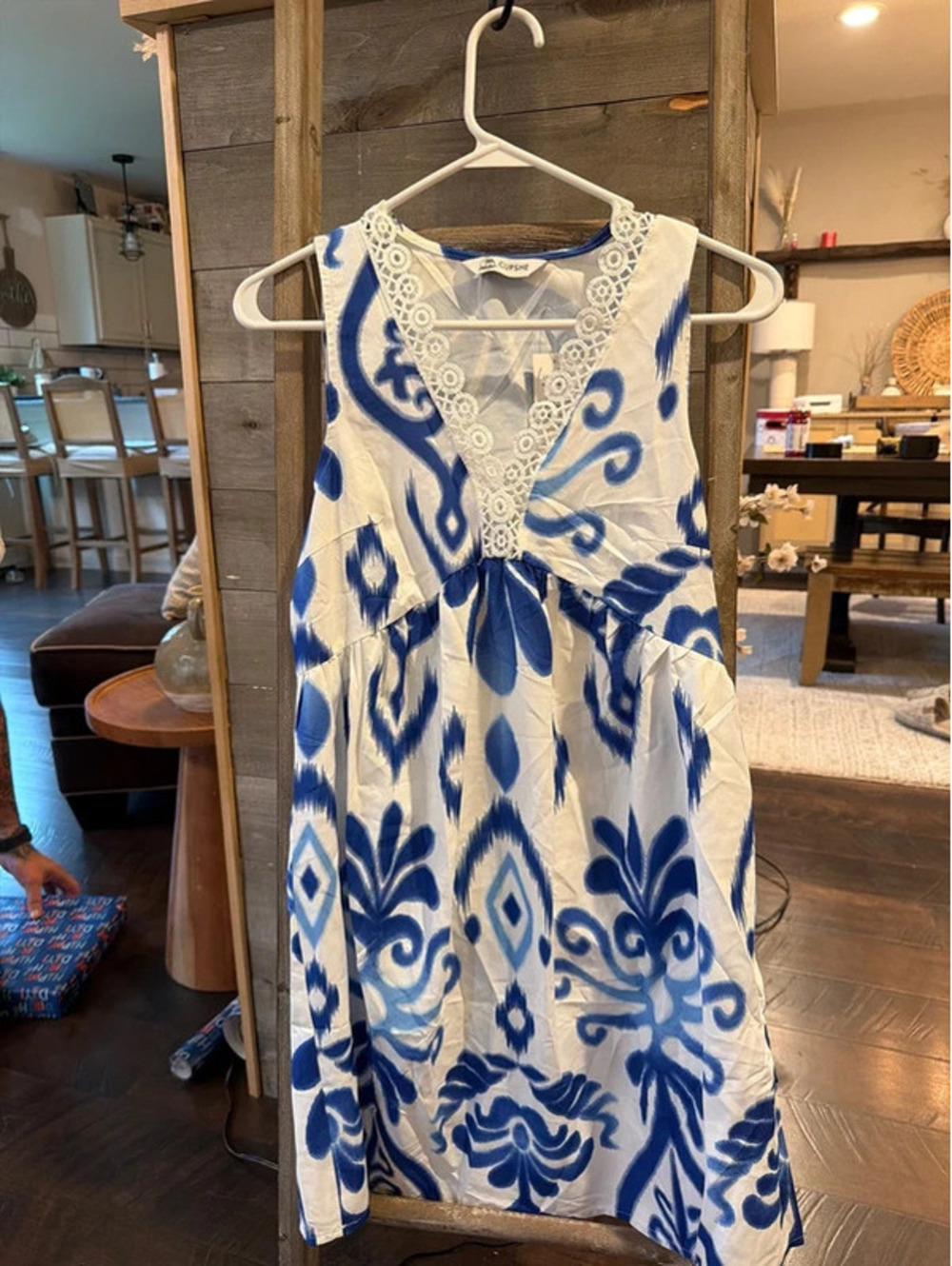 Cupshe New With Tags Blue and White Summer Dress Size Small - Beach Coverup